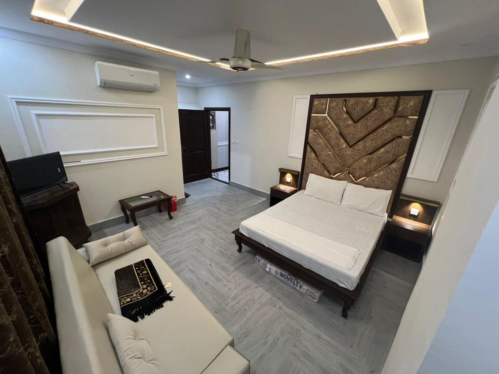 Kestrel Hotel Islamabad Buitenkant foto